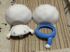 サンリオ まるまるゆきだるま シナモロール カプセルトイのサムネイル