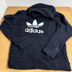 adidas 黒 パーカー Mサイズのサムネイル