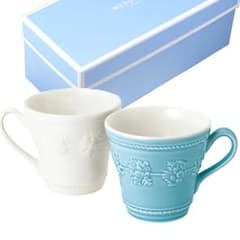 【新品未使用】WEDGWOOD ホワイトブルー マグカップ ギフトボックス付きのサムネイル
