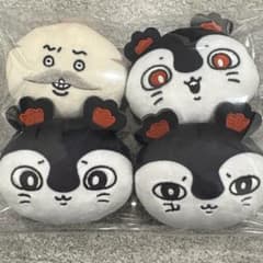 映画ちいかわ　販促お顔バッチ　コンプリートセットのサムネイル