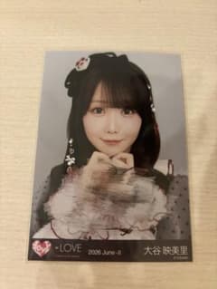 直筆サイン入り生写真 イコラブ 大谷 レコ大衣装 ヨリ - メルカリ