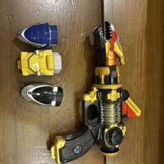 獣電戦隊キョウリュウジャー ガブリボルバー 獣電池セットのサムネイル