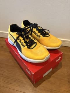 Puma イエロー ランニングシューズのサムネイル