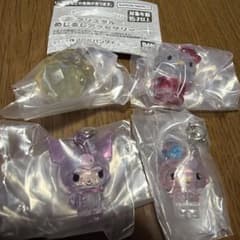 サンリオキャラクターズ クリスタルめじるしアクセサリー4種のサムネイル