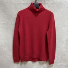 美品ユニクロ +Jミドルゲージ カシミヤ ブレンド タートルネック赤M