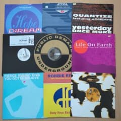 HOUSEなどダンスミュージックのレコード1箱セット 約70枚 ① - メルカリ