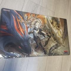 遊戯王 白の聖女エクレシア プレイマット - メルカリ