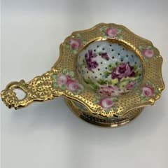 オールドノリタケ メイプルリーフ　ティーストレーナー　薔薇　金彩 オールドノリタケ メイプルリーフ ティーストレーナー 薔薇 金彩