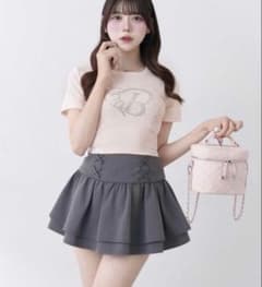 ベルシャルム　Back Ribbon Glitter Logo Teeホビ垢のサムネイル