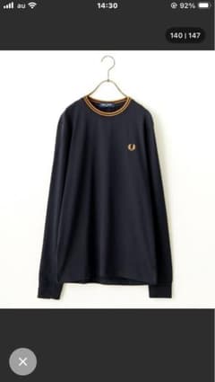 [FRED PERRY] ツインティップライン ワンポイントロゴ刺繍ロンTのサムネイル