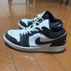 Nike Air Jordan 1 Low 白/黒のサムネイル