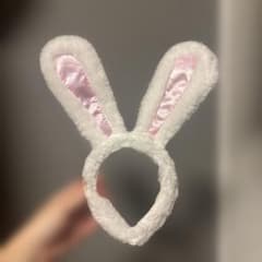 バニー耳カチューシャ