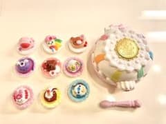 キラキラプリキュアアラモード　スイーツパクトDXのサムネイル