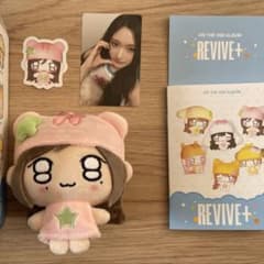 IVE REVIVE+ PETIT-IVE ぬいぐるみ トレカ ステッカー イソ - メルカリ