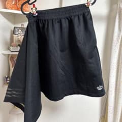 adidas ブラック ミニスカートのサムネイル