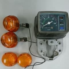 cd125t純正メーター・ウインカーのサムネイル