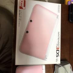 Newニンテンドー3DS LL ピンク×ホワイトのサムネイル