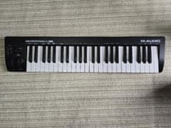 M-AUDIO KEYSTATION 49 MK3 MIDIキーボードのサムネイル
