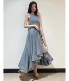 SNIDEL ニットドッキングシアーワンピースBLUのサムネイル