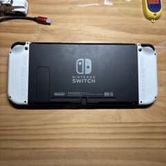 任天堂スイッチ北米版　（バッテリー強化版）のサムネイル