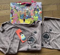 SONIA JOHNES Ｔシャツ&巾着のサムネイル