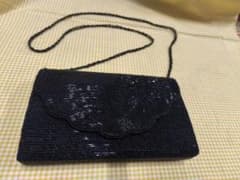 超美品 ビーズ装飾 黒 柏ビーズ ショルダーバッグ レディース ビーズ 