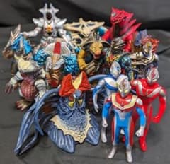 ウルトラマンダイナ＆登場怪獣・宇宙人（バンダイ）ソフビ