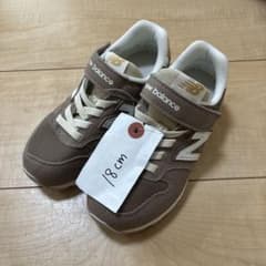 New Balance キッズスニーカー 18cmのサムネイル