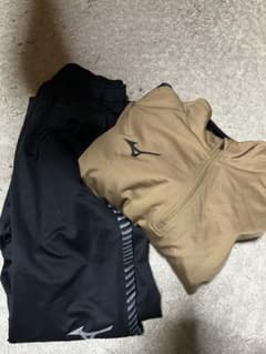 Mizuno ジャージセット ベージュ・黒のサムネイル