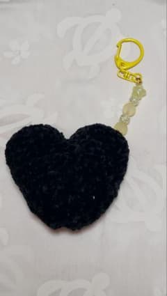 ハート型かぎ針編みチャーム 黒のサムネイル