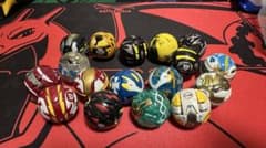 爆丸 17体のサムネイル