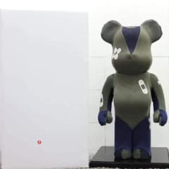 Be@rbrick DrRomanelli One Of a Kind1000%のサムネイル
