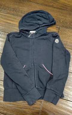MONCLER  パーカー  120センチのサムネイル