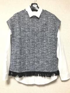 ☆新品☆ネイビーフリンジ付きツイードニットベストのサムネイル