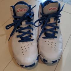 asics バスケ　バッシュのサムネイル