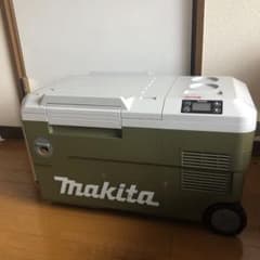 シン様専用　マキタ  保冷温庫　CW001G オリーブのサムネイル