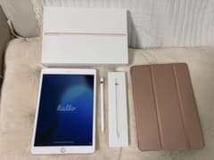 iPad (第7世代) 128GB ゴールド + Apple Pencilのサムネイル