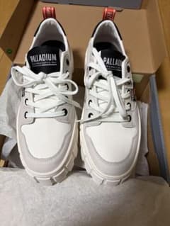 PALLADIUM レディース PALLATOWER LOスニーカーのサムネイル