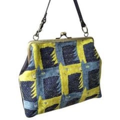 ミナペルホネン/thoroughbredサラブレットネイビー/革黒がま口マルチ