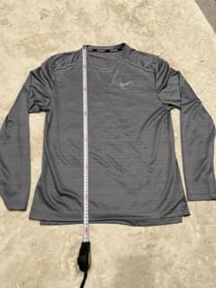 NIKE トレーニング　ロンTのサムネイル