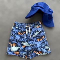 Baby GAP 男の子 水着　100 恐竜柄 スイムパンツ　帽子セットのサムネイル