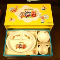 アンパンマン食器セットのサムネイル