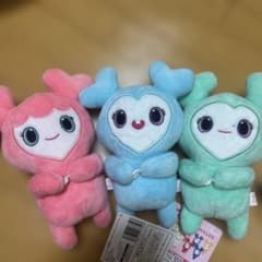 GIGOTWICE LOVELYS ぬいぐるみ 3種セット もも　ナヨン　ミナのサムネイル