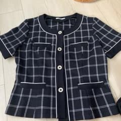 事務服 オフィスカジュアルのサムネイル