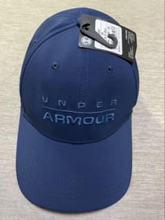 【タグ様】アンダーアーマーキャップネイビーL/XL（57〜60cm）未使用タグ付のサムネイル