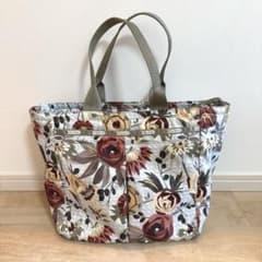 LeSportsac トートバッグのサムネイル