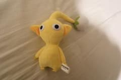 ピクミン イエロー　ぬいぐるみ　美品　黄色ピクミンのサムネイル