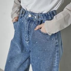 THE YON ラインストーンデニムパンツのサムネイル