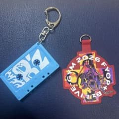 B'z LIVE-GYM 2026 FYOP+ ガチャガチャ　7個　キーホルダー B'z LIVE-GYM 2026 FYOP+ - メルカリ