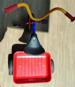 カラフル三輪車 取り外しトレー付き　ボーネルンド カラフル三輪車 取り外しトレー付き ボーネルンド - メルカリ
